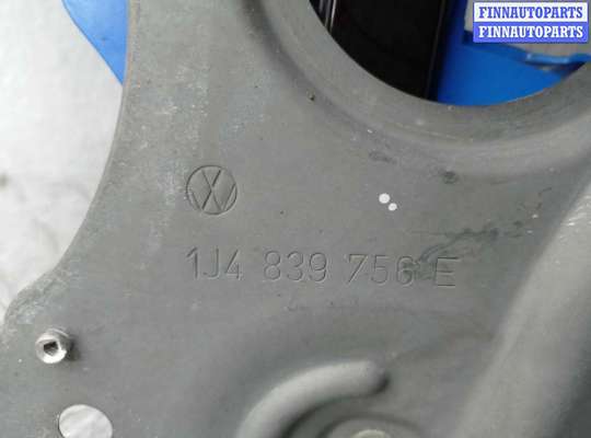 купить Стеклоподъемник задний правый на Volkswagen Golf IV (1J) 1997 - 2006