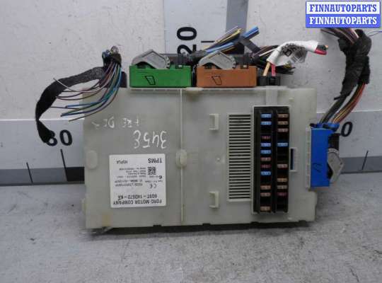 Блок Body control module LRA6715 на Land Rover Freelander II (FA) 2006 - 2010