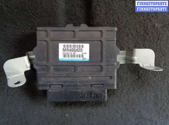 Блок управления ABS MT374880 на Mitsubishi Pajero III 1999 - 2003