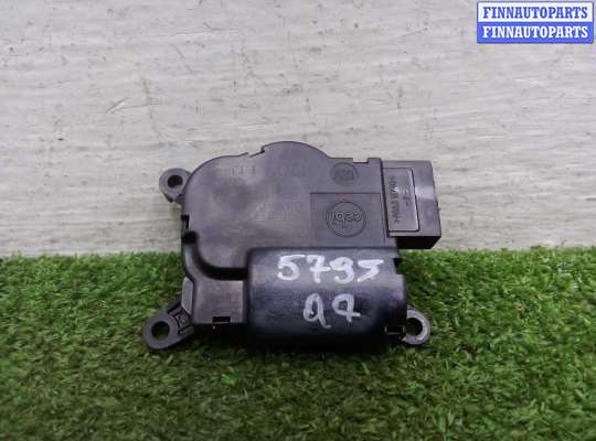 Моторчик заслонки печки