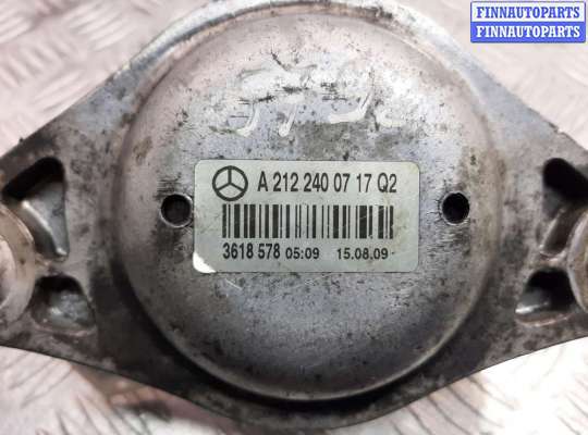 Подушка ДВС на Mercedes-Benz E (W212)