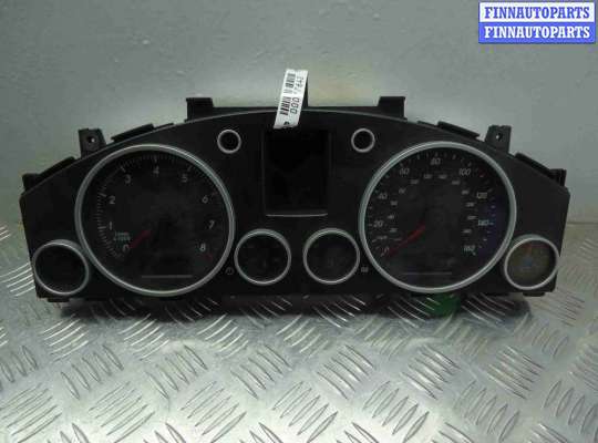 купить Щиток приборов на Volkswagen Touareg I (7L) 2002 - 2006