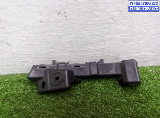 Кронштейн переднего бампера CH446673 на Chevrolet Malibu IX 2015 - 2018