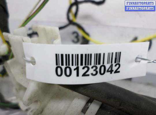 купить Замок двери передней левой на Mercedes S-klasse (W220) Рестайлинг 2002 - 2005