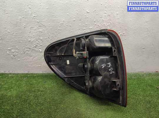 купить Фонарь крыла правый на Chrysler Voyager IV (RG) 1999 - 2008