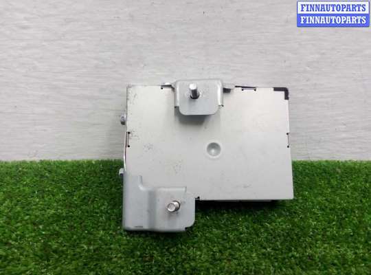 Блок управления интерфейсом TT834222 на Toyota Venza (GV10) 2008 - 2012