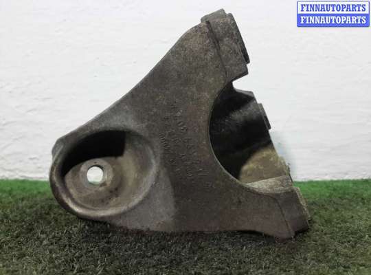 купить Кронштейн двигателя на Audi Q7 (4LB) рестайлинг 2009 - 2015