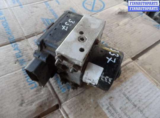 Блок ABS FO1372794 на Ford Mondeo III 2000 - 2003