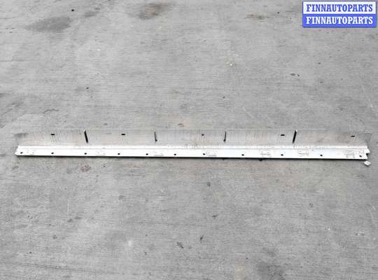 купить Кронштейн подножки на Mercedes GL (X164) Рестайлинг 2009 - 2012