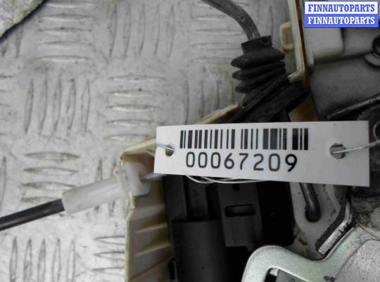 Замок боковой двери на Mercedes-Benz S (W221)