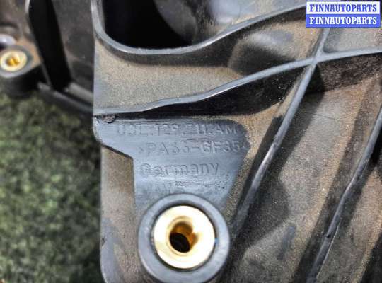 Коллектор впускной на Volkswagen Transporter T5