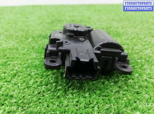 Моторчик заслонки печки на Ford Escape IV / Kuga III