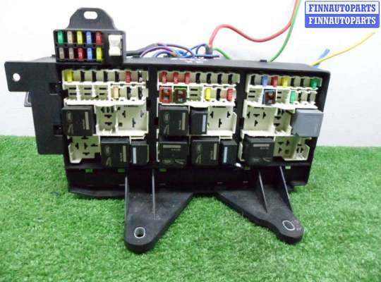 купить Блок предохранителей на Jaguar XE (X760) 2015 - 2019