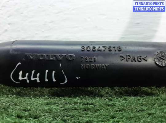 купить Патрубок интеркулера на Volvo XC90 I (C) 2002 - 2006