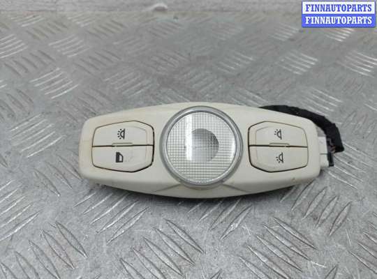 Плафон FO1372327 на Ford Escape III 2012 - 2016