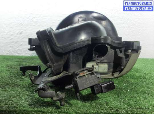 Коллектор впускной на Audi Q5 (8R)