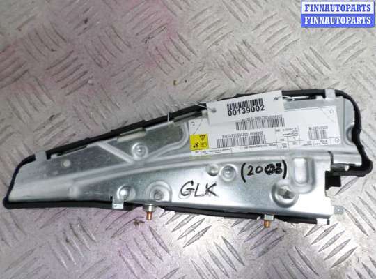 Подушка безопасности дверная MB1060259 на Mercedes GLK (X204) 2008 - 2012