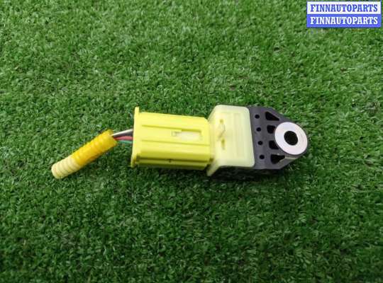 купить Датчик удара на Toyota Venza (GV10) 2008 - 2012