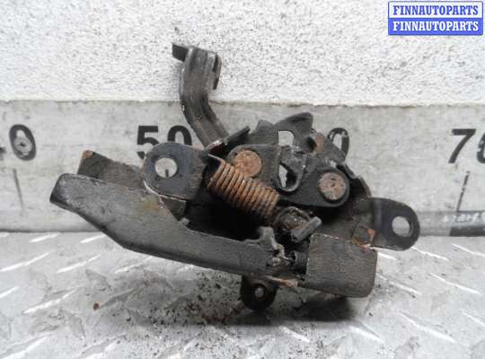 Замок капота на Toyota Camry XV40