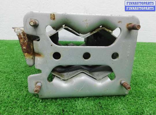 купить Кронштейн усилителя переднего бампера на BMW X5 E53 рестайлинг 2004 - 2006