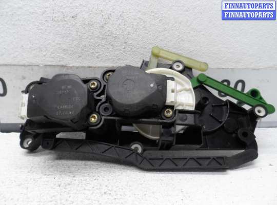 Моторчик заслонки печки VL353577 на Volvo S80 I Рестайлинг(TS,TH) 2003 - 2006