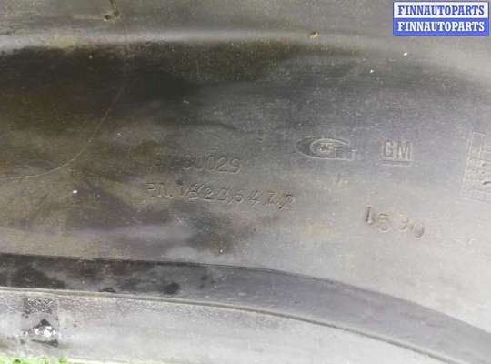 купить Молдинг лобового стекла на Hummer H3 2005 - 2010