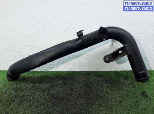 купить Патрубок интеркулера на Volkswagen Passat B5 (3B) 1996 - 2000