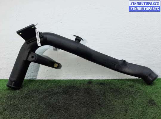 купить Патрубок интеркулера на Volkswagen Passat B5 (3B) 1996 - 2000