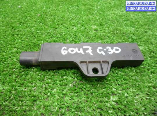 купить Антенна бесключевого доступа на BMW 5-Series G30 2016 - 2020