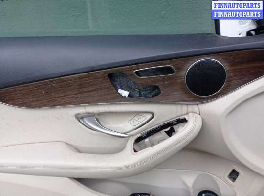 Стеклоподъемник электрический на Mercedes-Benz C (W205)