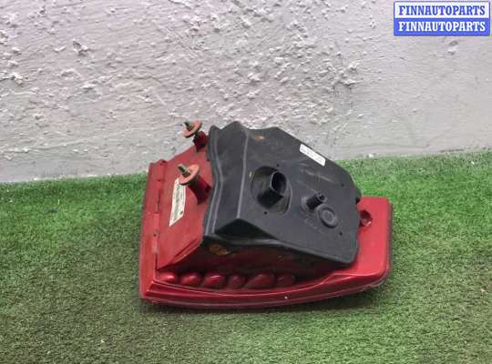 купить Фонарь крыла правый на Audi A8 D3 (4E2) 2002 - 2005