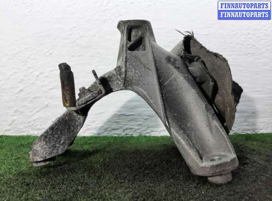 купить Кронштейн двигателя на Audi A4 B8 (8K2) рестайлинг 2012 - 2015