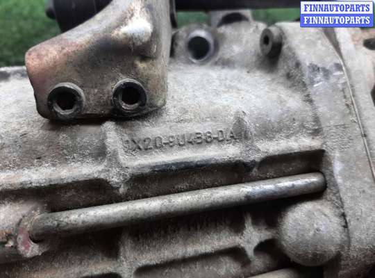 Клапан рециркуляции газов (EGR) на Range Rover Sport I (L320)