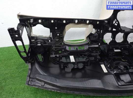 купить Торпедо на Mercedes C-klasse (W205)Рестайлинг 2018 - 2021