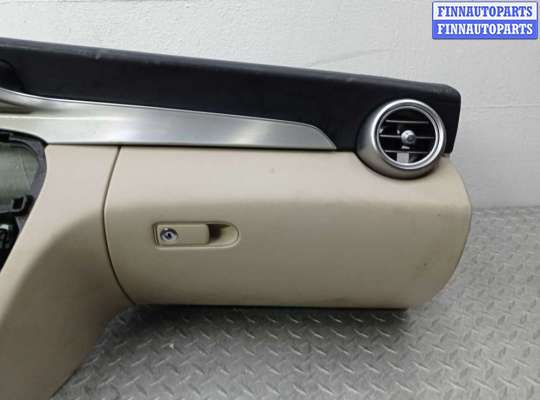 купить Торпедо на Mercedes C-klasse (W205)Рестайлинг 2018 - 2021