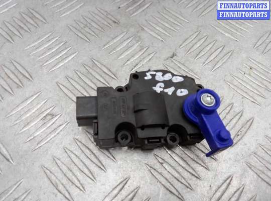 Моторчик заслонки печки BM2409216 на BMW 5-Series F10 2009 - 2013
