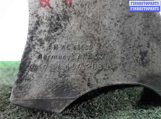 Кронштейн ДВС (лапа) на Audi Q7 (4L)