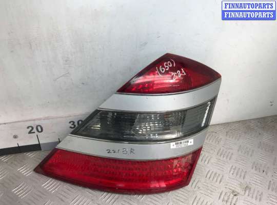 Купить Фонарь крыла правый на Mercedes S-klasse (W221) 2005 - 2009 Фонарь крыла правый MB1737040 на Mercedes S-klasse (W221) 2005 - 2009