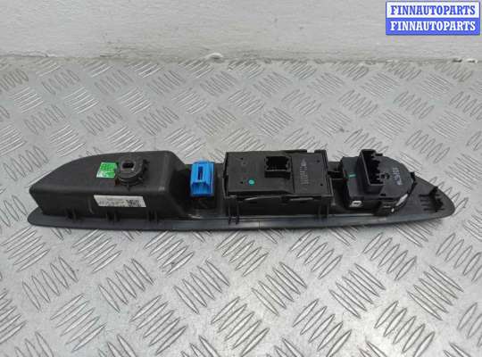 купить Кнопка стеклоподъемника на Buick Encore 2012 - 2016