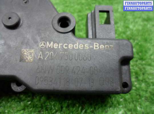 купить Замок багажника на Mercedes C-klasse (W205)Рестайлинг 2018 - 2021