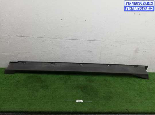 купить Порог пластиковый правый на Hummer H3 2005 - 2010