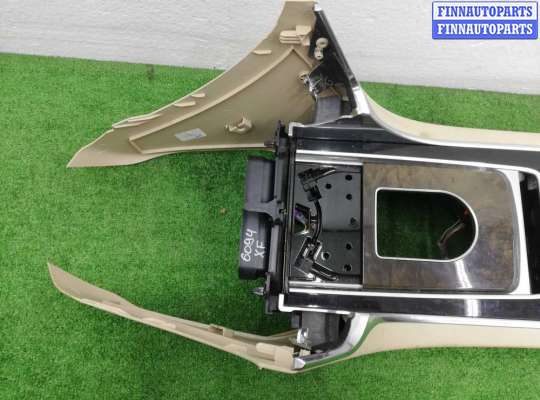 Подлокотник