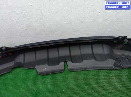 Бампер задний на Honda CR-V III (RE)