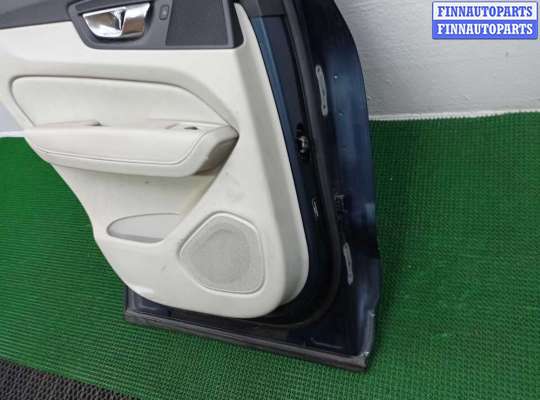 Молдинг на Volvo XC60 II (UZ)