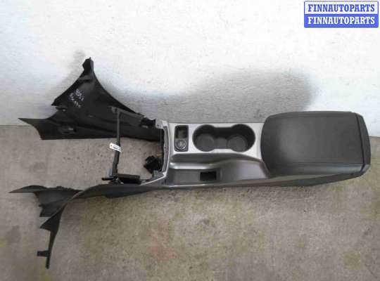 Подлокотник FO1371471 на Ford Escape III 2012 - 2016