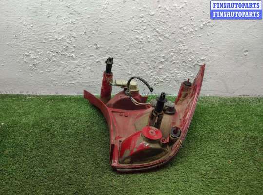 купить Фонарь крыла правый на Ford Focus I 1998 - 2005
