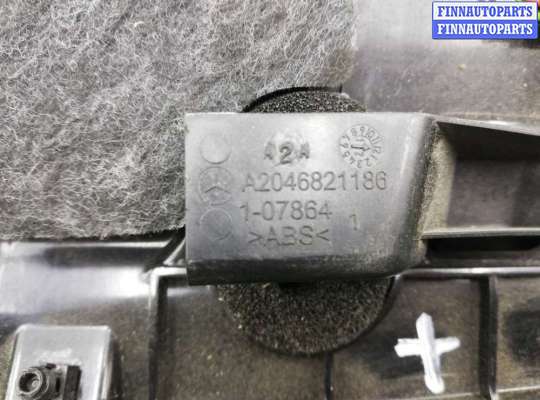 Бардачок (вещевой ящик) на Mercedes-Benz GLK (X204)