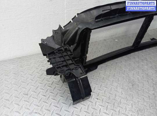 Панель передняя (телевизор) на Volvo XC60 II (UZ)