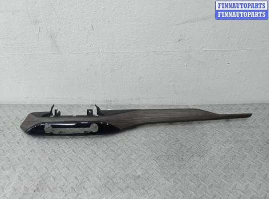 Накладка декоративная FO2029947 на Ford Escape IV 2019 - 2024