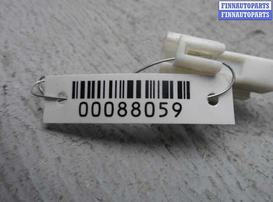 купить Камера заднего вида на Mazda CX7 (ER) 2006 - 2009